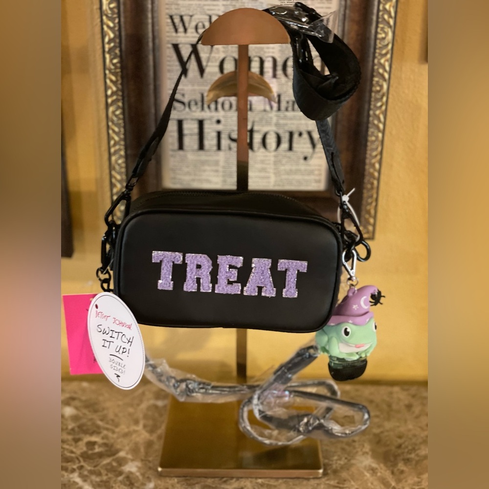 BETSEY JOHNSON NWT XOTRICKY TRICK Or TREAT Crossbody Bag & B&BW PocketBac Holder
